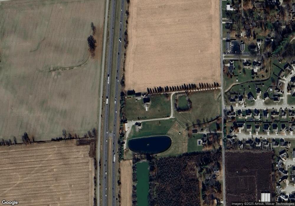 4920 N 200 W, Columbus, IN 47201 - photo 1