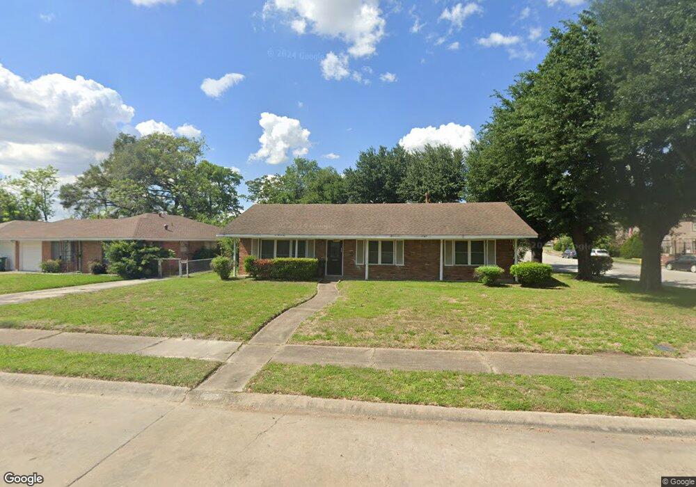 631 E Janisch Rd, Houston, TX 77022 - photo 1