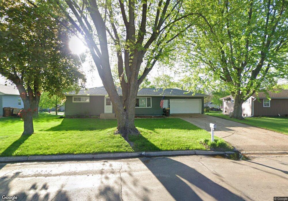 1318 Garfield Ave, Albert Lea, MN 56007 - photo 1