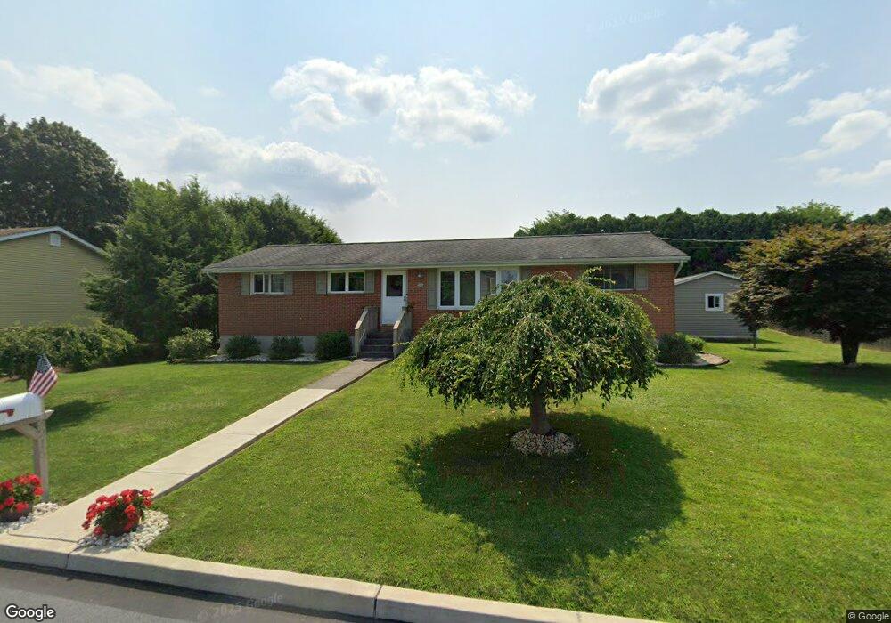 3216 Vermont St, Easton, PA 18045 - photo 1