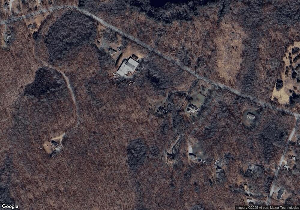 32 Bates Pond Rd, Canterbury, CT 06331 - photo 1