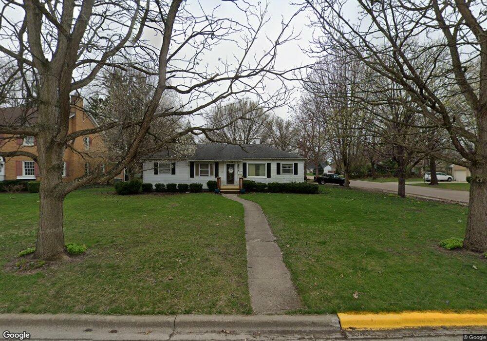 1642 W Downer Place, Aurora, IL 60506 - photo 1