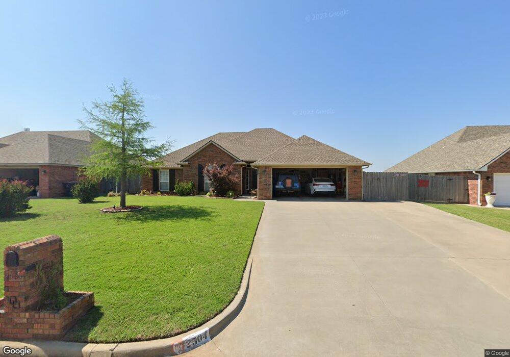 2504 Meadowview Dr, Duncan, OK 73533 - photo 1