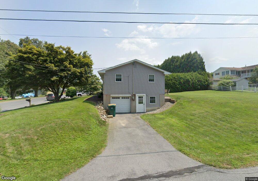 3334 Division St, Easton, PA 18045 - photo 1