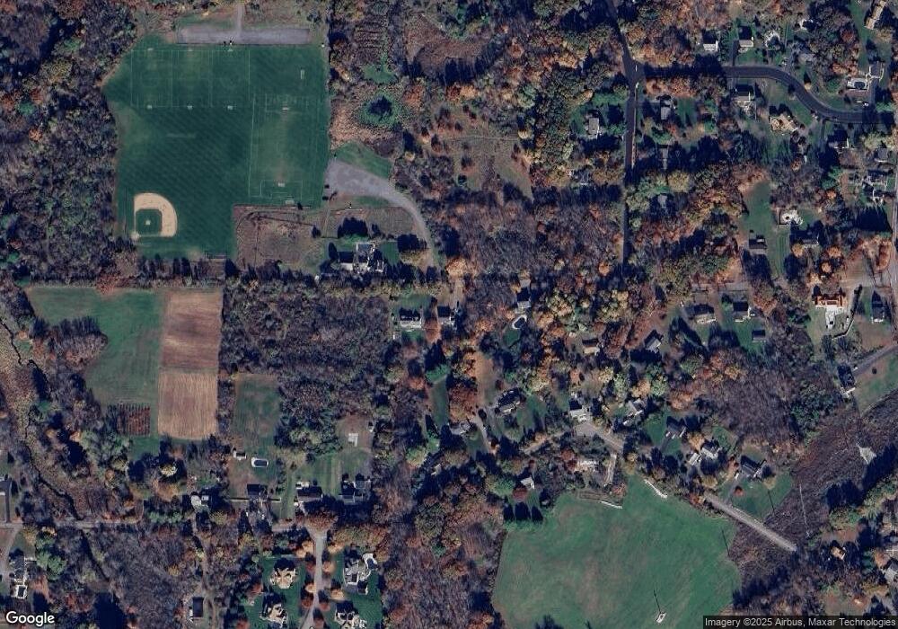 5 Wards Ln, Medway, MA 02053 - photo 1