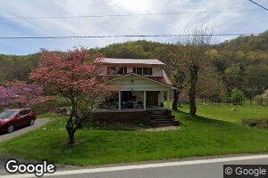 708 Pennsylvania Ave, Hundred, WV 26575