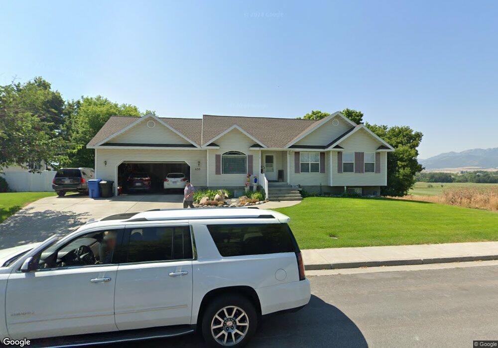 835 W 150 N unit 17, Hyrum, UT 84319 - photo 1