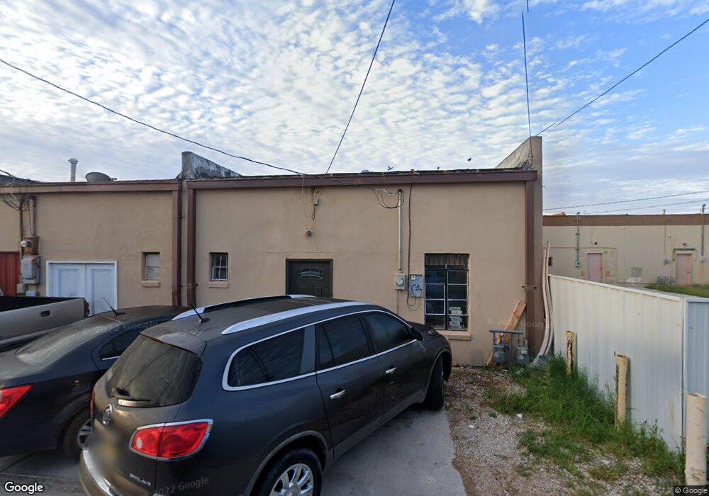 112 E Dunnam St, Hobbs, NM 88240 - photo 1