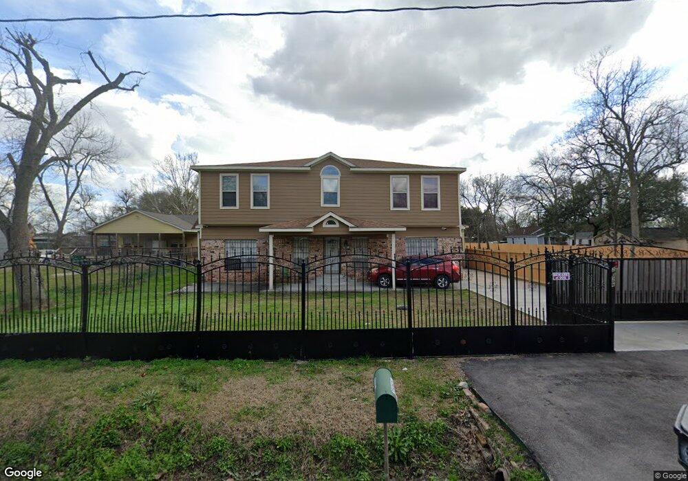 2026 Turner Dr, Houston, TX 77093 - photo 1