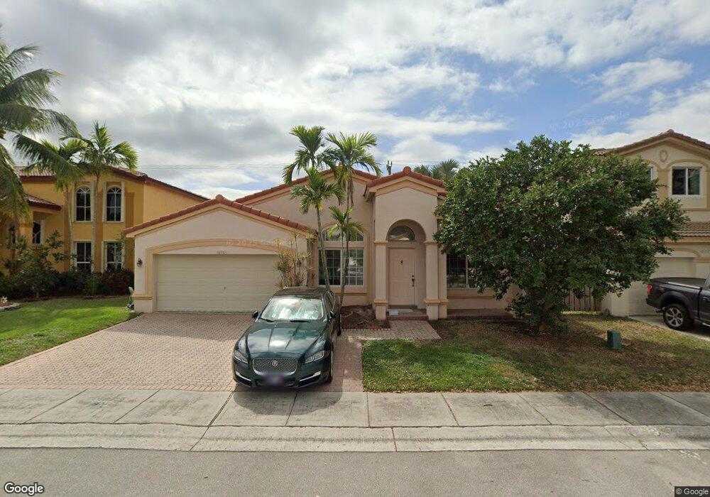 10764 SW 17th Place, Davie, FL 33324 - photo 1