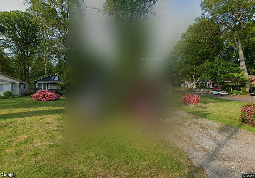 70 W Lake Rd, Trumbull, CT 06611 - photo 1