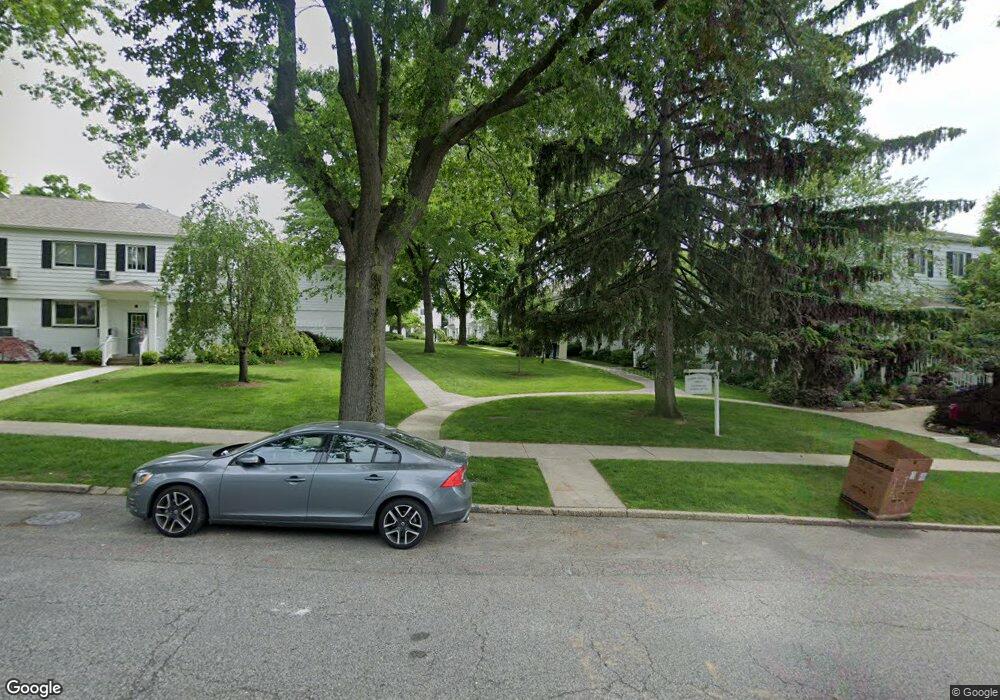 141 Fenimore Rd unit 141B, Mamaroneck, NY 10543 - photo 1