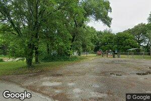261 Lakeview Dr, Walkerton, IN 46574