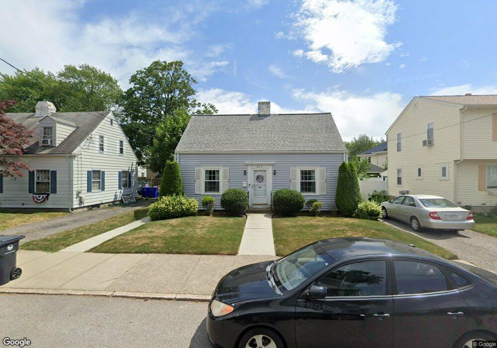 213 Vine St, Pawtucket, RI 02861 - photo 1