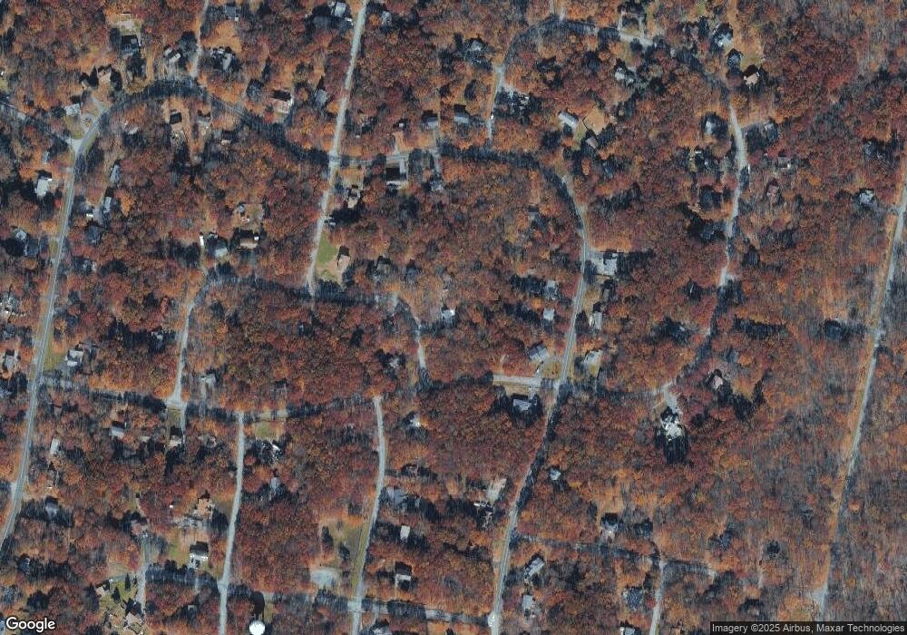 82 Huffman Cir, Pine Ridge, PA 18324 - photo 1