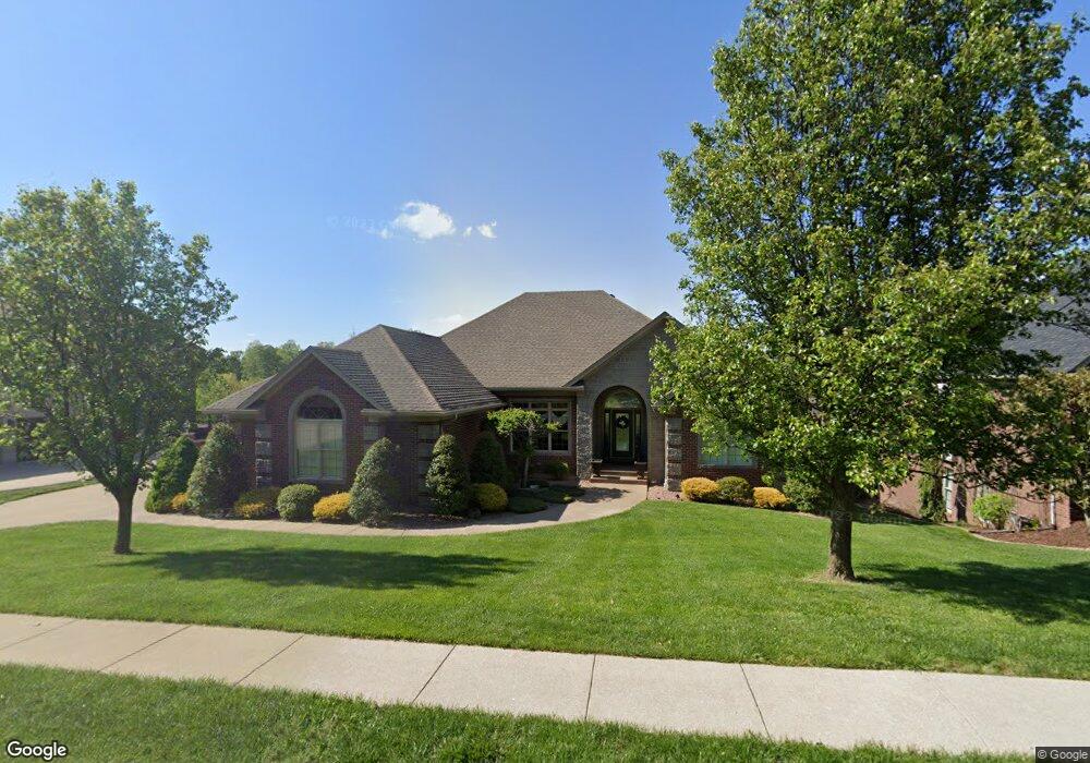 4024 Marquette Dr, Floyds Knobs, IN 47119 - photo 1