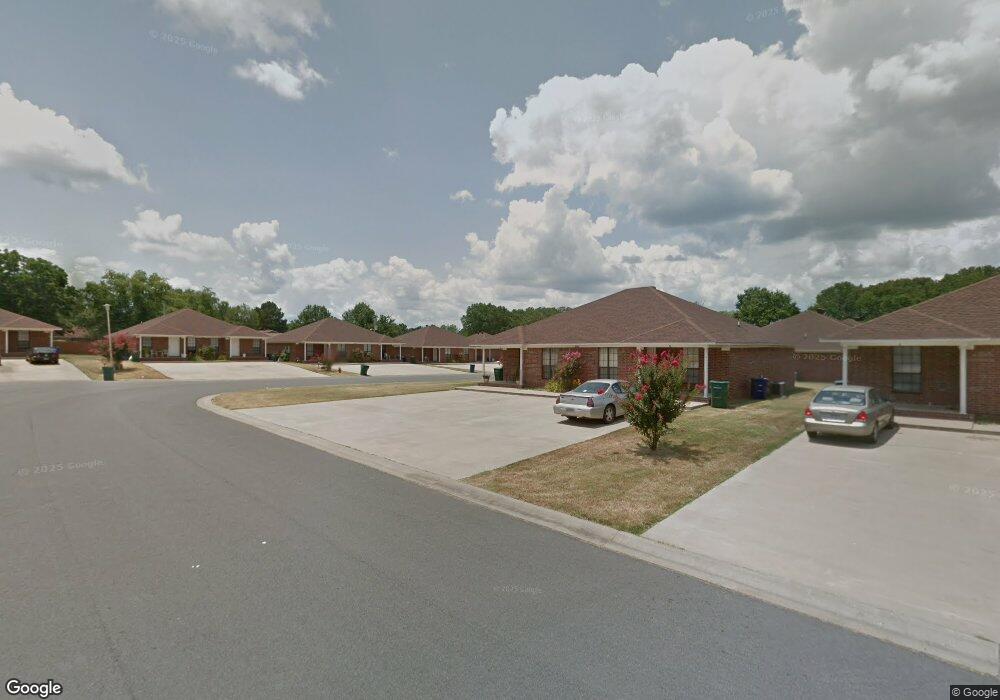 2810 Floyd Dr, Conway, AR 72034 - photo 1