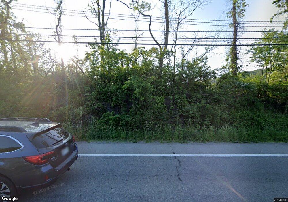 37 Roa Hook Rd, Cortlandt Manor, NY 10567 - photo 1