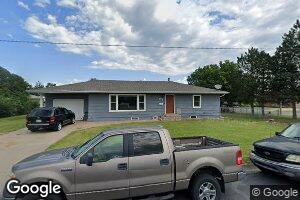 675 Park St, Phillipsburg, KS 67661