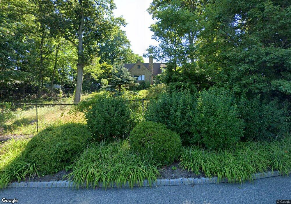 8 Glen Goin Dr, Alpine, NJ 07620 - photo 1