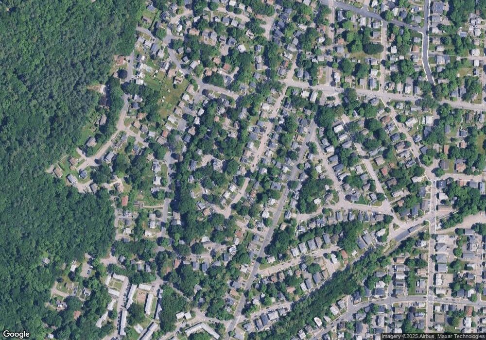 85 Hawthorne Rd, Waltham, MA 02451 - photo 1