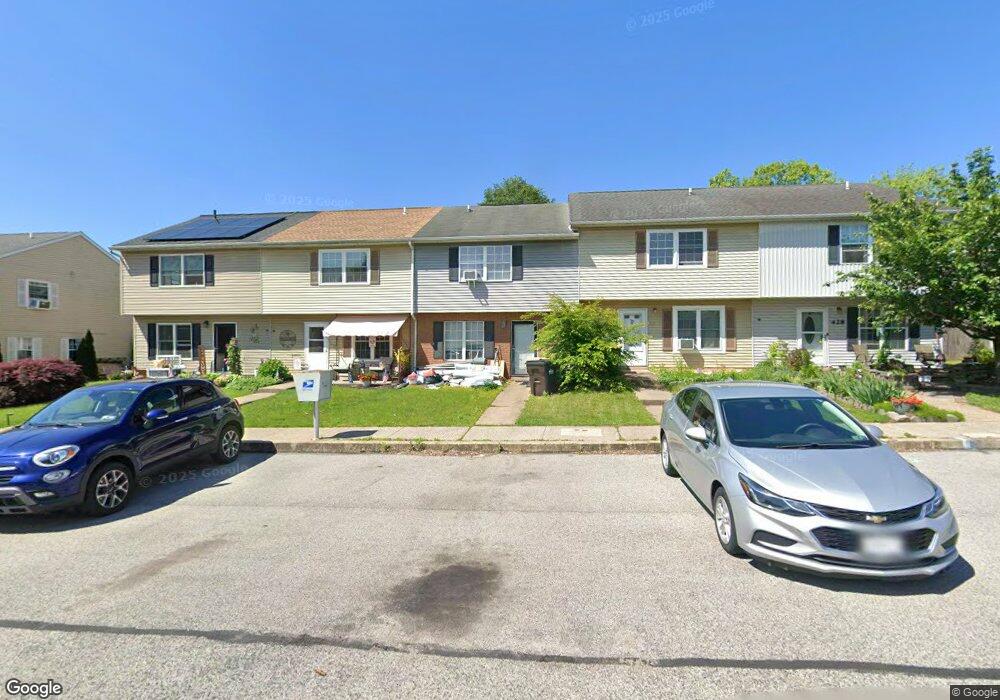 422 Blaker Dr, East Greenville, PA 18041 - photo 1