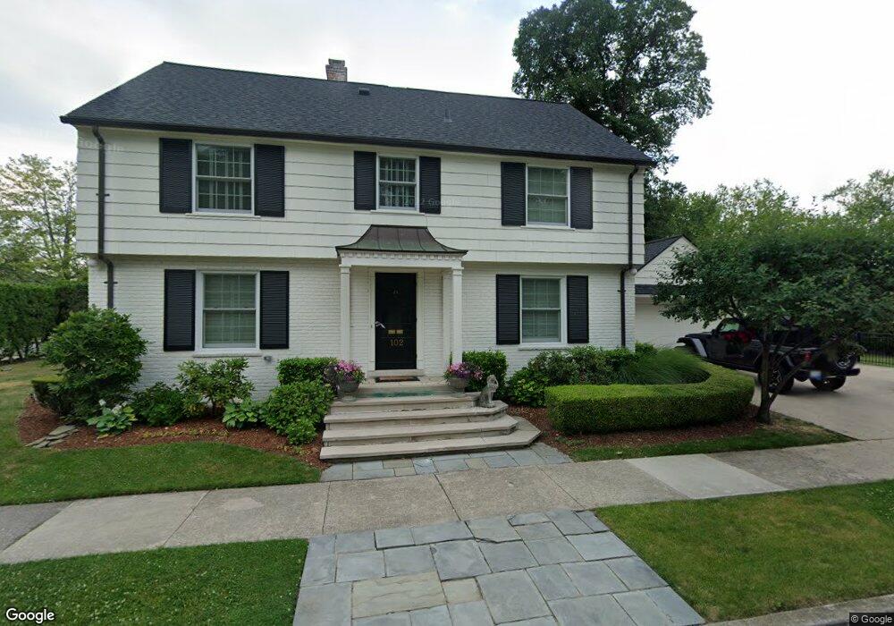 102 Handy Rd, Grosse Pointe Farms, MI 48236 - photo 1