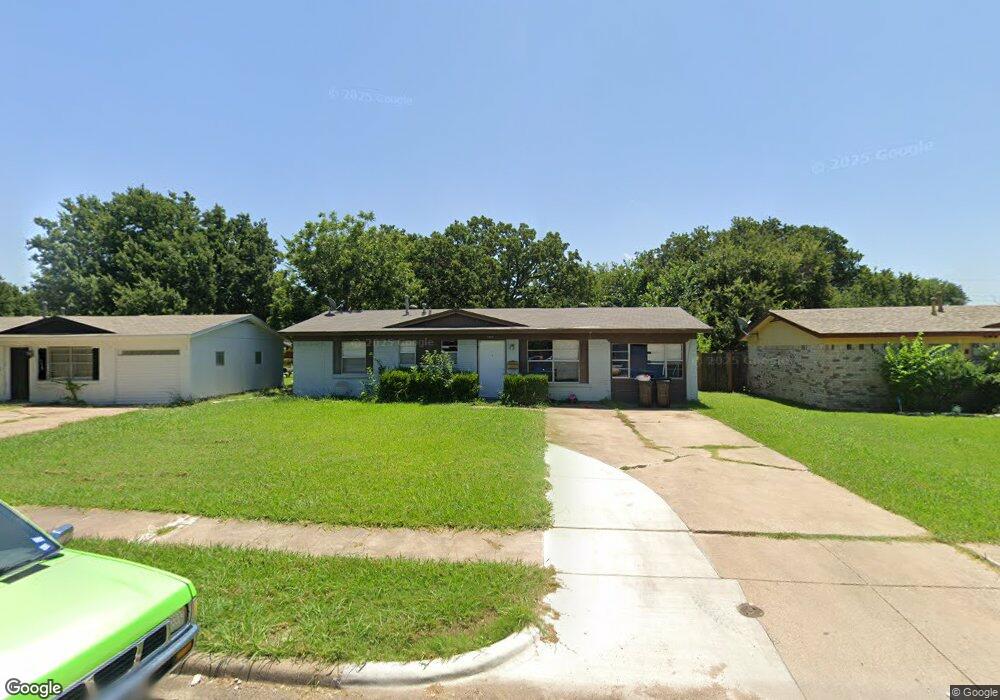 1424 Melanie Ln, Mesquite, TX 75149 - photo 1