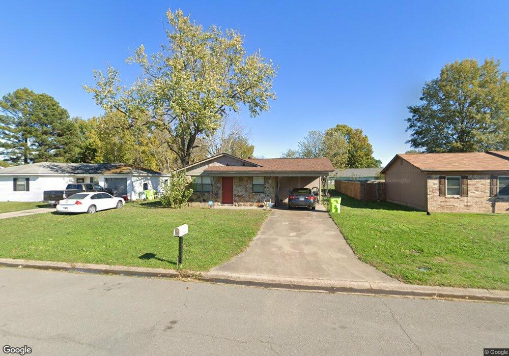 1802 N Spring St, Stuttgart, AR 72160 - photo 1