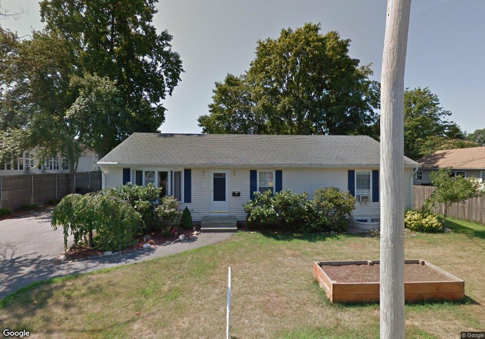 9 Franklin St, Riverside, RI 02915 - photo 1