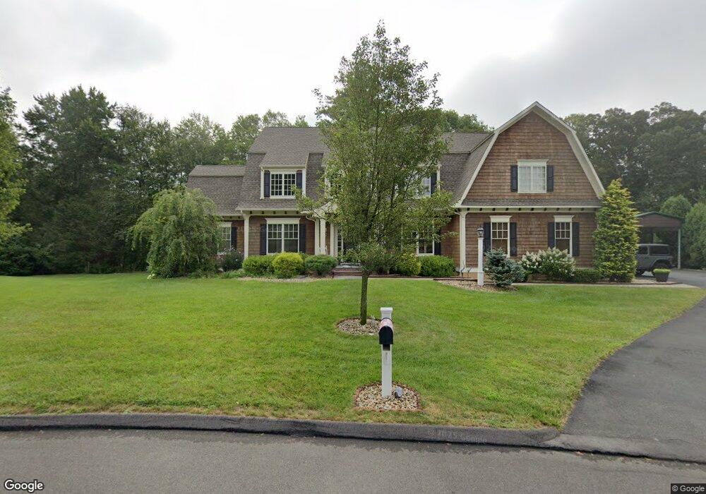 2 Banbury Crescent, Unionville, CT 06085 - photo 1