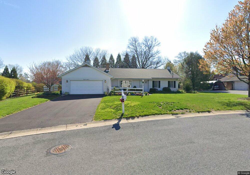 3235 Westview Dr, Reading, PA 19605 - photo 1