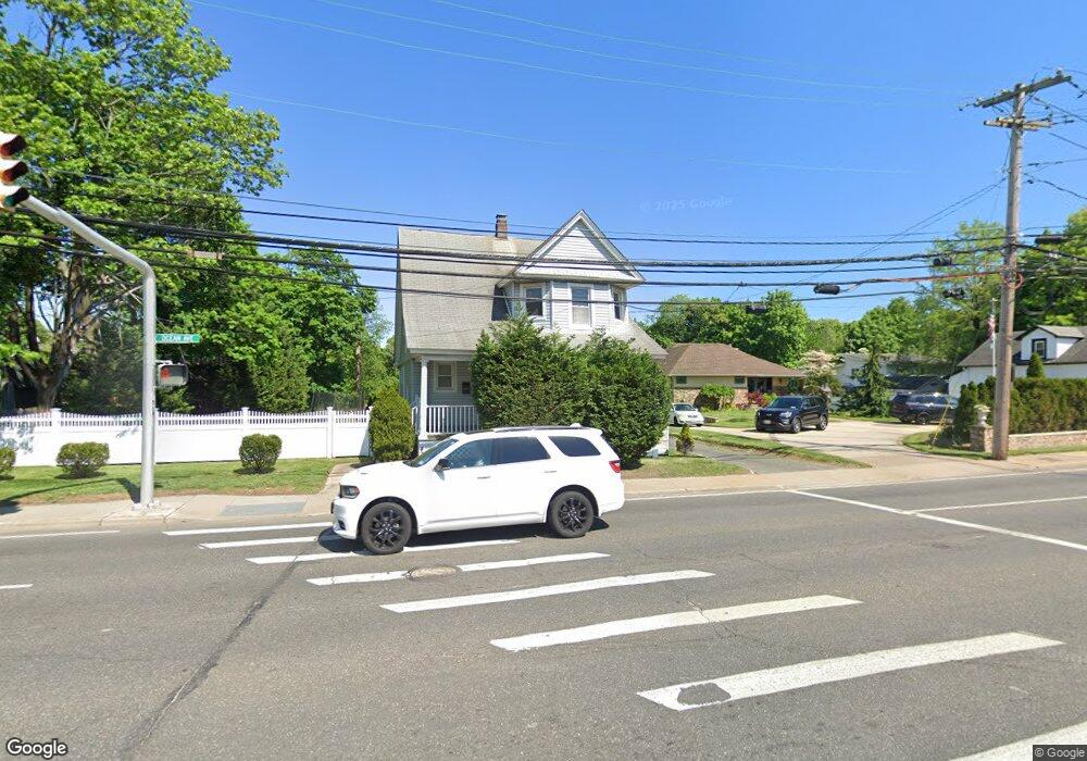 470 Hempstead Ave, Malverne, NY 11565 - photo 1