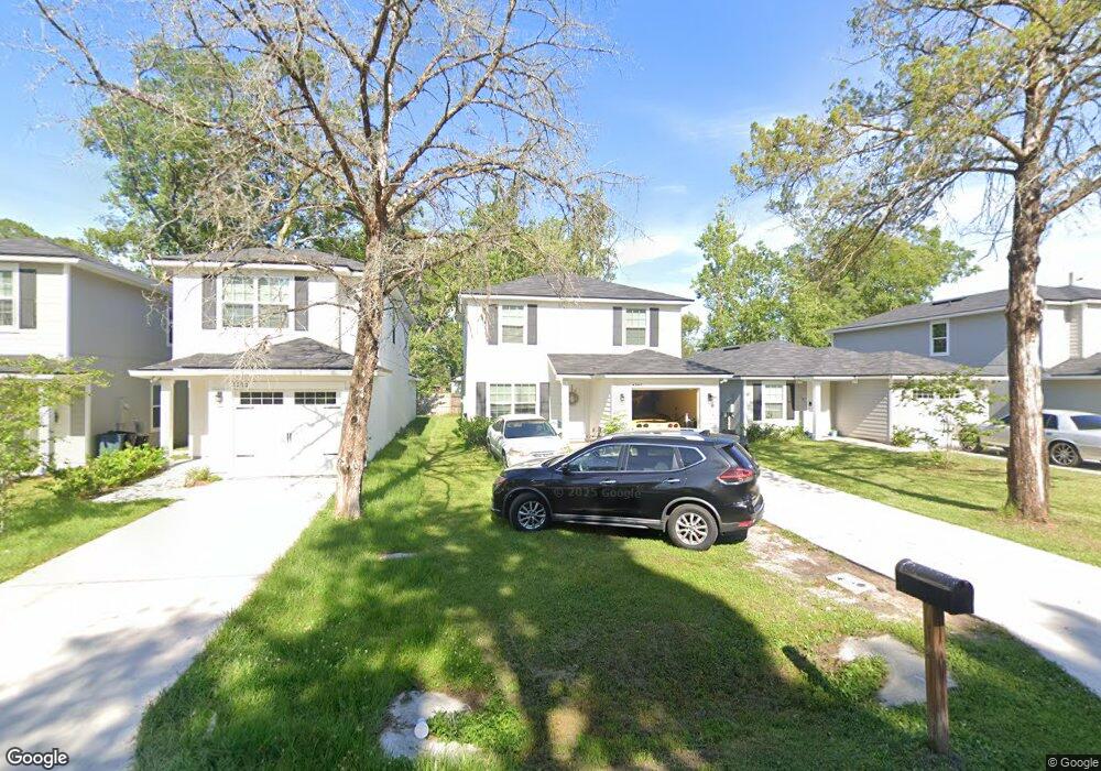 1287 Pangola Dr, Jacksonville, FL 32205 - photo 1