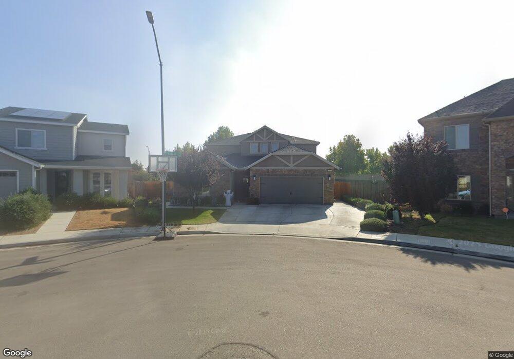 3270 N Clover Ave, Fresno, CA 93727 - photo 1