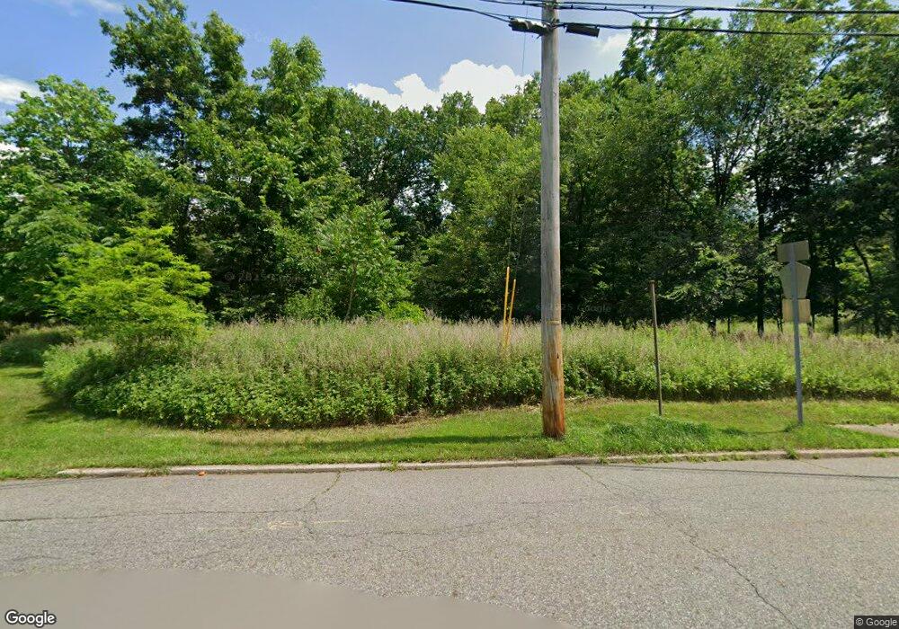 1511 Riveredge Dr, Pompton Lakes, NJ 07442 - photo 1