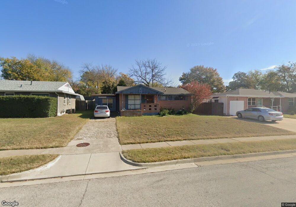 416 Myrtle Dr, Hurst, TX 76053 - photo 1