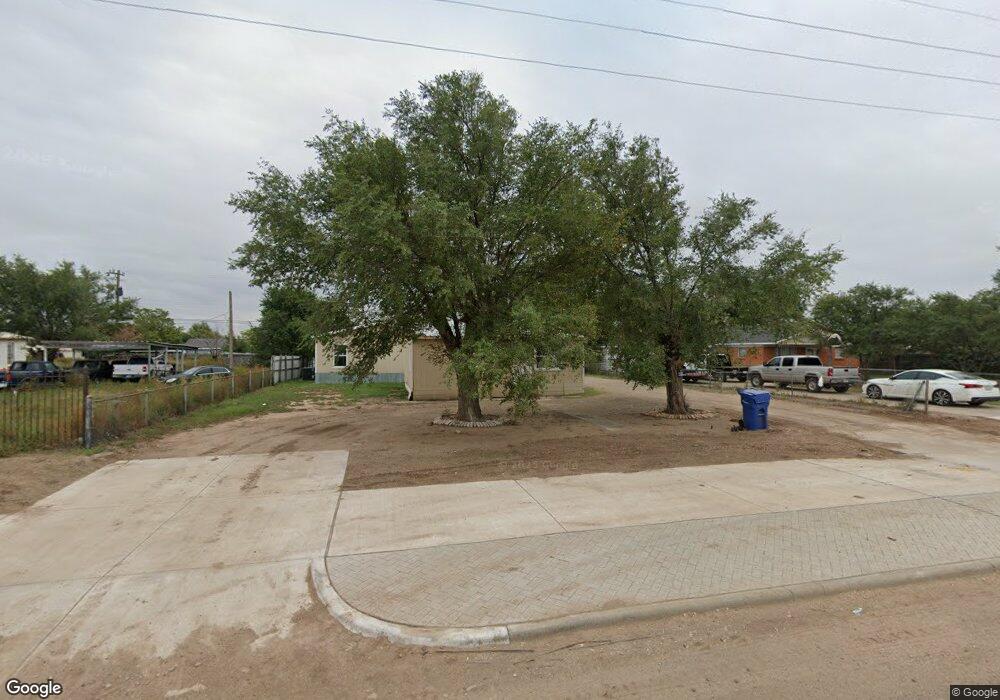 1012 N Maddox Ave, Dumas, TX 79029 - photo 1