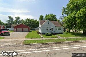 440 1st St NW, Wells, MN 56097