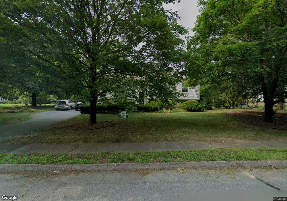 27 Maverick Dr, Mansfield, MA 02048 - photo 1