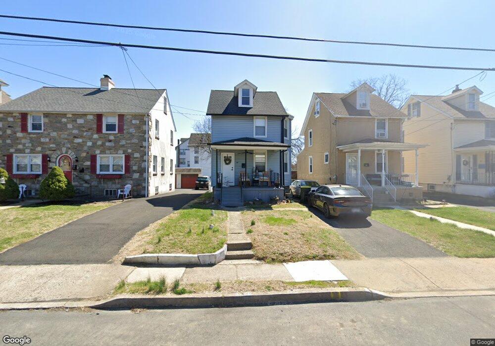 10 Center Ave, Willow Grove, PA 19090 - photo 1