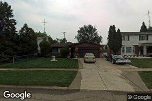 1005 Burlington Dr, Flint, MI 48503