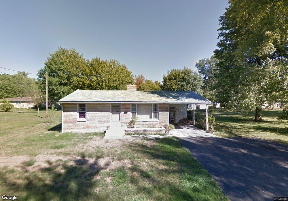 714 W Maple St, Austin, IN 47102 - photo 1