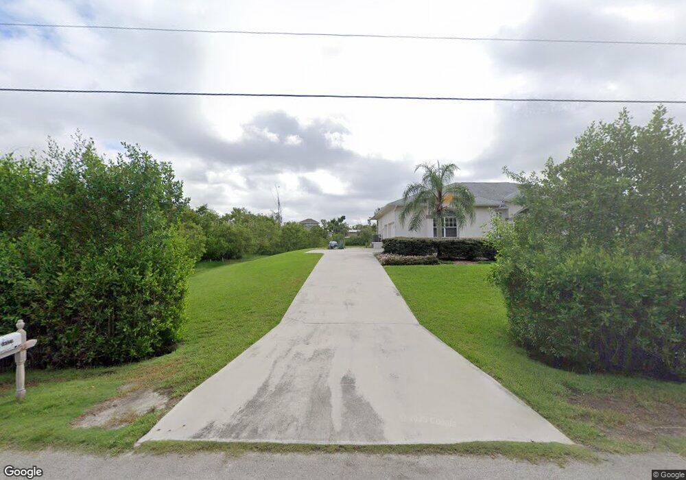 18301 Pioneer Rd, Fort Myers, FL 33908 - photo 1