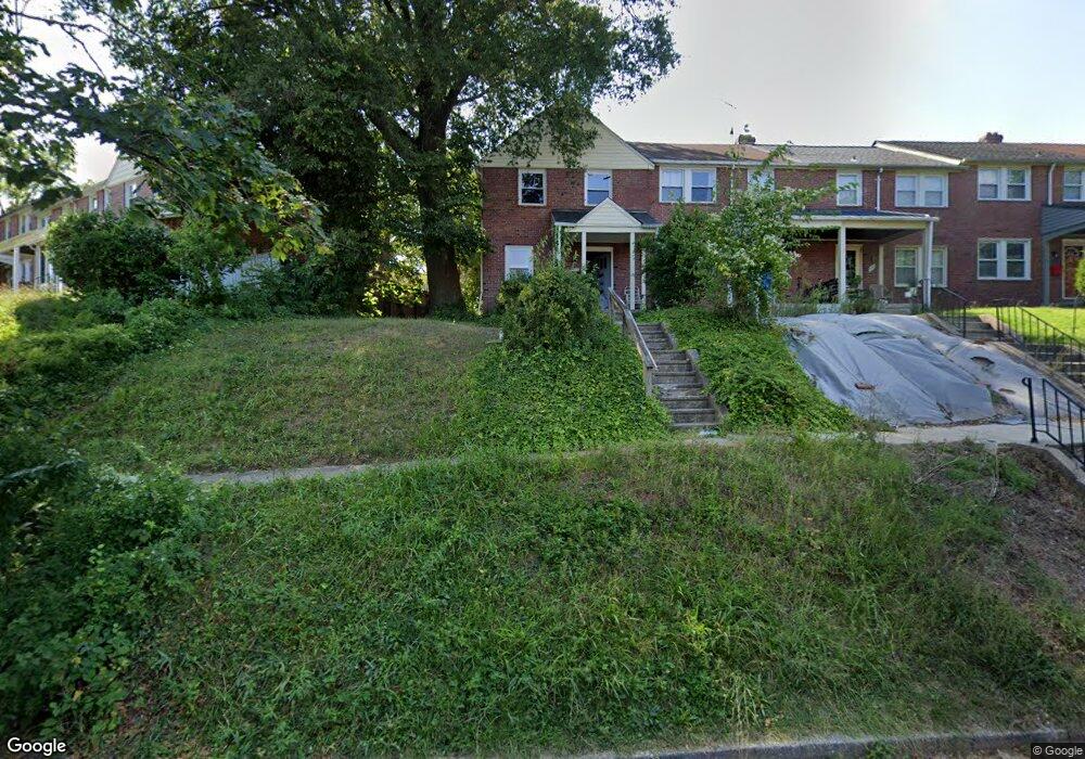 952 N Hill Rd, Baltimore, MD 21218 - photo 1