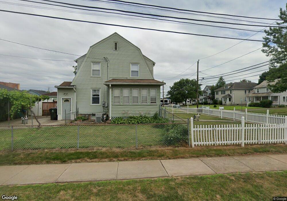 18 Washington Cir, West Hartford, CT 06119 - photo 1