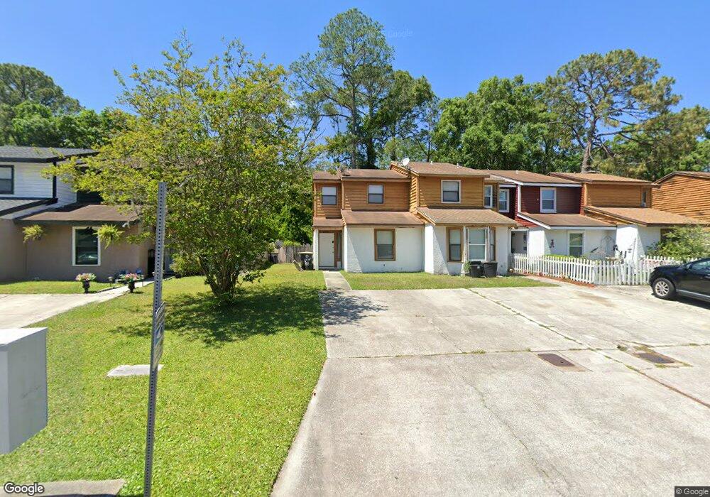 4498 Melissa Ct W, Jacksonville, FL 32210 - photo 1