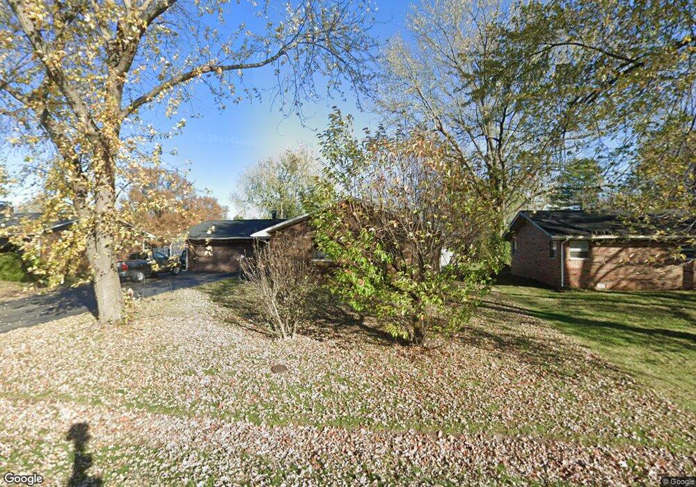 30 Rosewood Dr, Maryville, IL 62062 - photo 1