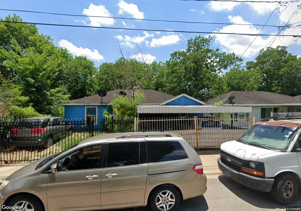 3738 Dreyfus St, Houston, TX 77021 - photo 1