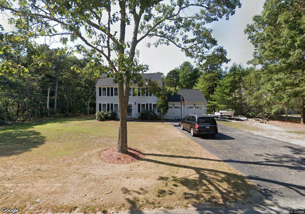 11 Quaker Run Rd, Mashpee, MA 02649 - photo 1